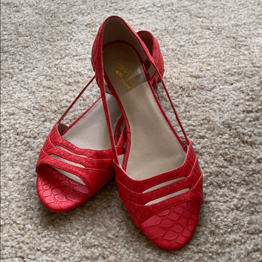 Coral peep-toe Seychelles flats, sz 8.5